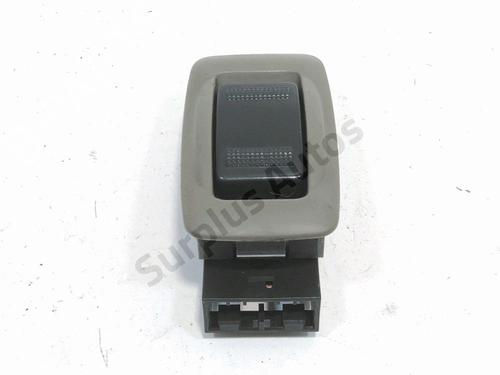 Used Right rear window switch Right rear window switch MAZDA 626 V Hatchback (GF) 2.0 Turbo DI (GFFP) (101 hp) 33904018 33904018