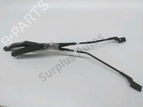 Used Front windshield wiper arm ALFA ROMEO GIULIETTA (940_) 2.0 JTDM (940.FXL1A) (140 hp) 31007963