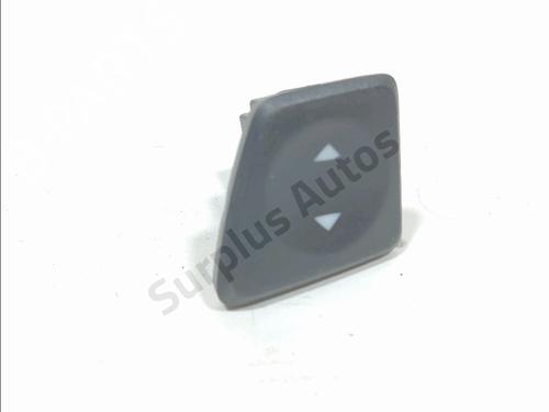Used Right front window switch Right front window switch 36946666 36946666