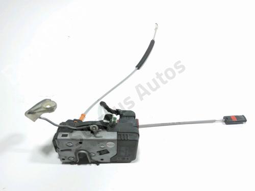 front-left-lock-opel-meriva-a-mpv-x03-2003-2004-2005-2006-2007-2008-2009-2010-30843240 main image
