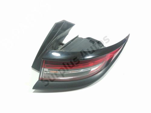 right-taillight-ds-ds-3-ds-3-crossback-ur_-uc_-uj_-2018-29859994 main image
