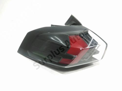 Used Left taillight Left taillight PEUGEOT 2008 II (UD_, US_, UY_, UJ_, UR_, UC_) 1.2 PureTech 130 (USHNS, URHNS) (130 hp) 32041000 32041000