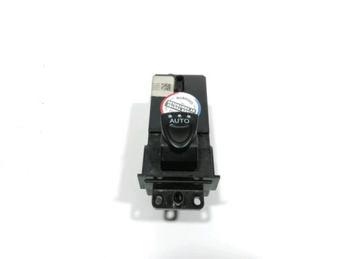 Used Right front window switch Right front window switch 37772886 37772886