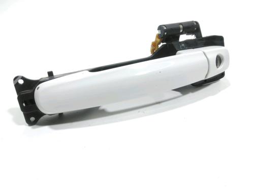 Used Front left exterior door handle SUZUKI CELERIO (LF) 1.0 (AVK310) (68 hp) 28242339