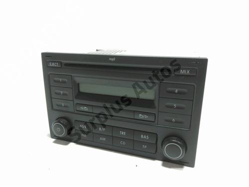 Used Radio VW POLO (9N_, 9A_) 1.4 TDI (70 hp) 28287964