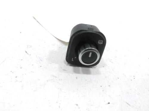 Used Mirror switch Mirror switch VW GOLF V (1K1) 1.9 TDI (105 hp) 37773185 37773185