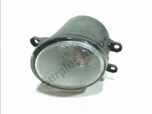 Used Left front fog light TOYOTA AURIS (_E15_) 1.8 Hybrid (ZWE150_, ZWE150R) (136 hp) 32181679