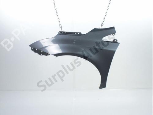 Used Left front fenders TOYOTA AVENSIS Estate (_T27_) 2.0 D-4D (ADT270_, ADT270R) (126 hp) 28236120