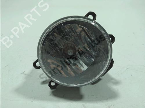 right-front-fog-light-toyota-c-hr-_x1_-2016-33160431 main image