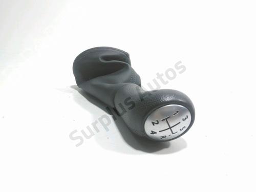 Used Shift knob Shift knob 38587052 38587052