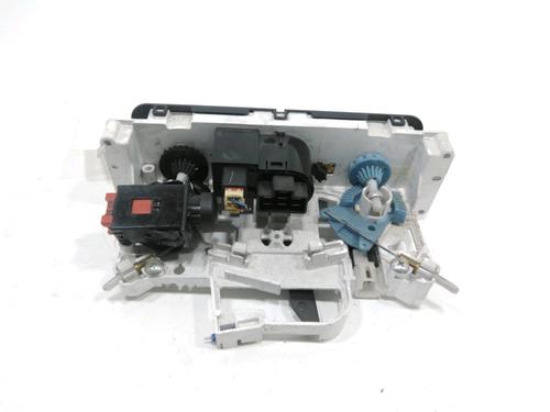 Climate control SUZUKI JIMNY Closed Off-Road Vehicle (SN) 1.5 DDiS 4x4 | BP30988540I5