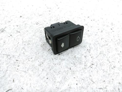 Used Right front window switch Right front window switch 37772814 37772814