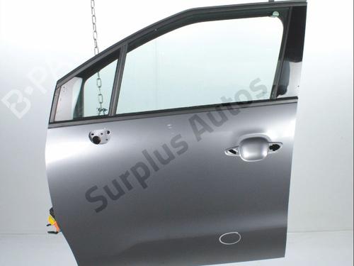 Used Left front door Left front door CITROËN C3 AIRCROSS II (2R_, 2C_) 1.5 BlueHDi 110 (110 hp) 33867509 33867509