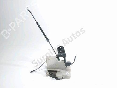 Høyre foran lås Høyre foran lås VW GOLF IV (1J1) 1.9 TDI (130 hp) 39765458 39765458