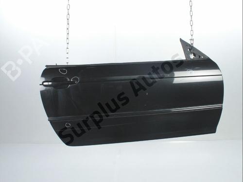 Used Right front door Right front door 37775476 37775476