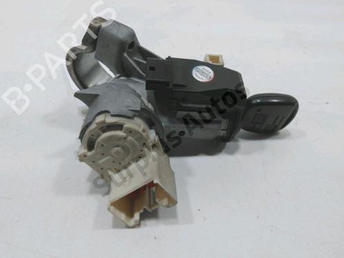 Used Ignition barrel TOYOTA YARIS (_P9_) 1.4 D-4D (NLP90_, NLP90R) (90 hp) 30987304