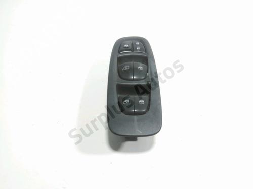 Mando elevalunas delantero izquierdo RENAULT KADJAR (HA_, HL_) 1.5 dCi 110 (HLA3) (110 hp) 32181557