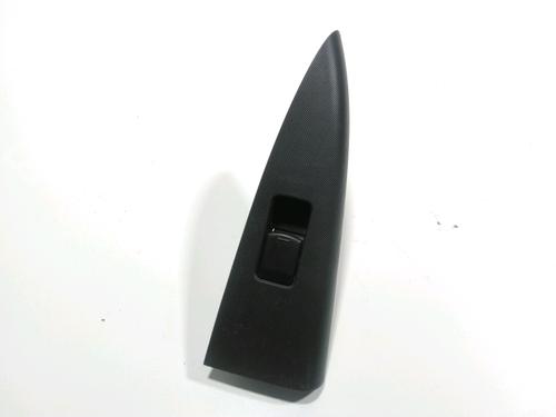 Used Left rear window switch NISSAN NOTE (E11, NE11) 1.5 dCi (86 hp) 28255571