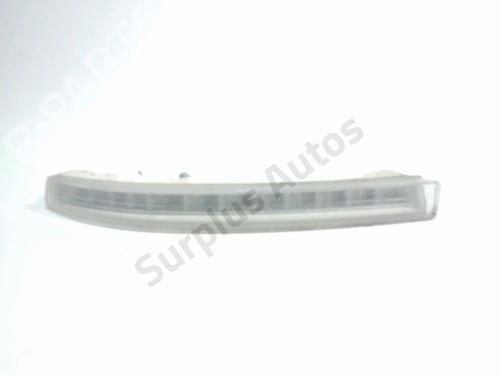 Used Left front indicator Left front indicator 37871009 37871009