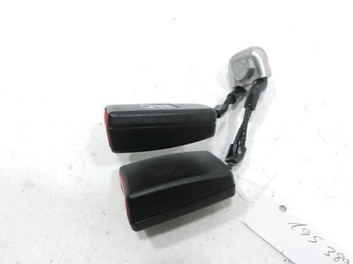 Used Seat buckle VW POLO IV (9N_, 9A_) 1.2 12V (69 hp) 31207603