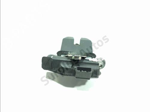 tailgate-lock-skoda-fabia-ii-542-2006-2007-2008-2009-2010-2011-2012-2013-2014-37292360 main image