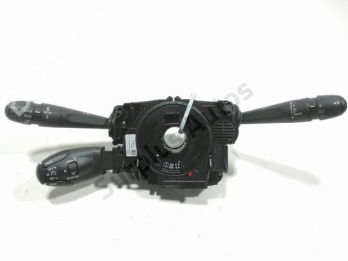 steering-wheel-controls-citroen-c3-aircross-ii-2r_-2c_-2017-36289214 main image
