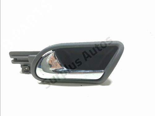 Used Rear left interior door handle Rear left interior door handle VW GOLF V (1K1) 1.9 TDI (105 hp) 34504042 34504042