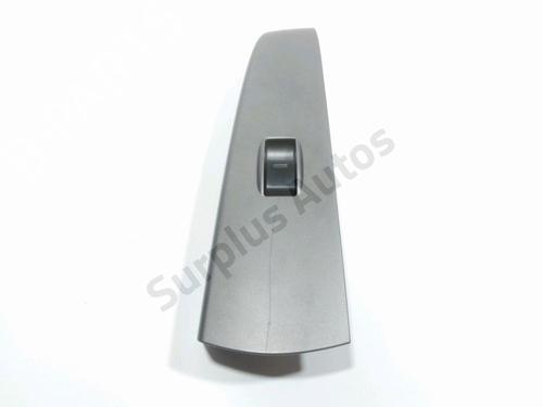 Used Right front window switch Right front window switch 37772977 37772977