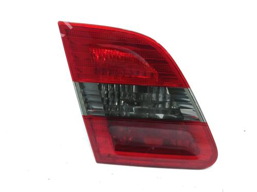 Used Left tailgate light Left tailgate light 31005869 31005869