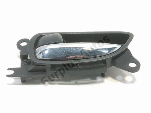 Used Front left interior door handle Front left interior door handle LEXUS IS II (_E2_) 200d (ALE20_, ALE20R) (150 hp) 33903976 33903976