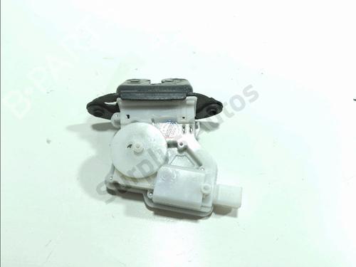 Used Tailgate lock Tailgate lock NISSAN QASHQAI II (J11, J11_) 1.2 DIG-T (115 hp) 33867704 33867704