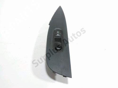 Used Right front window switch NISSAN QASHQAI II (J11, J11_) 1.6 dCi (130 hp) 31240189
