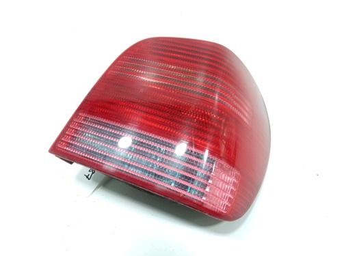 Used Right taillight VW POLO (6N2) 1.4 16V (75 hp) 31006159