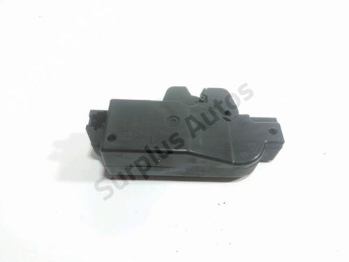 Used Tailgate lock PEUGEOT 407 (6D_) 2.0 HDi 135 (6DRHRH, 6DRHRE, 6DRHRG, 6DRHRJ) (136 hp) 28260957