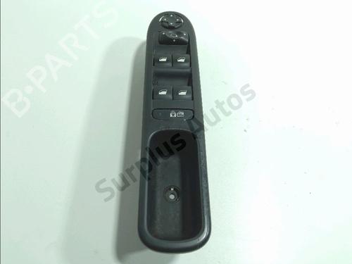 Used Left front window switch Left front window switch CITROËN C3 Picasso (SH_) 1.6 BlueHDi 100 (99 hp) 33300770 33300770