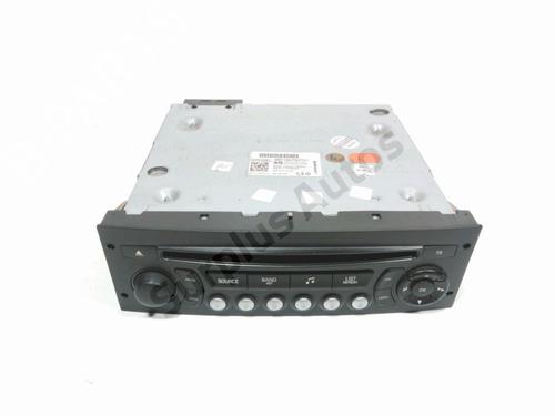Used Radio Radio 37770089 37770089