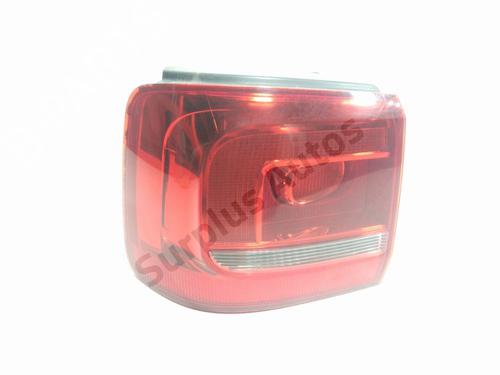 right-taillight-vw-touran-1t3-2010-2011-2012-2013-2014-2015-2016-37168420 main image