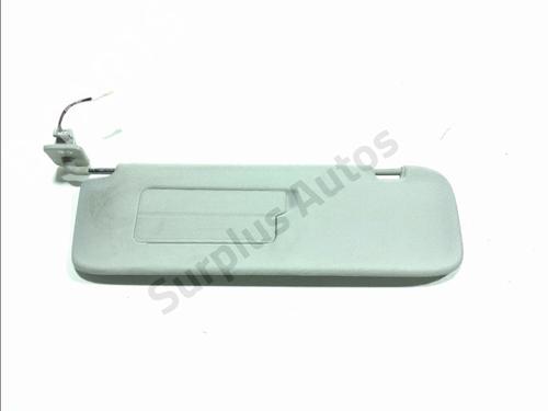 right-sun-visor-tesla-model-3-5yj3-2017-36519361 main image