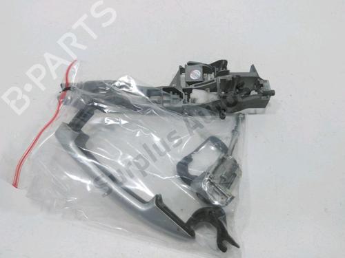 Used Front left exterior door handle CITROËN C3 II (SC_) 1.4 (73 hp) 30995966