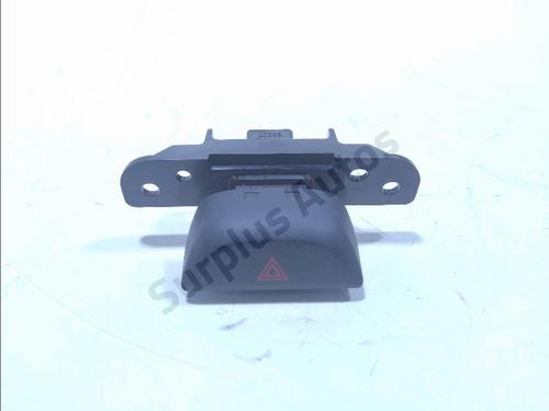 advarselskontakt-nissan-pulsar-hatchback-c13-2014-39088726 main image