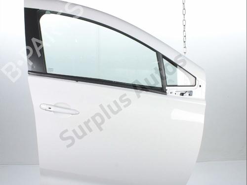 Used Right front door Right front door 36854237 36854237