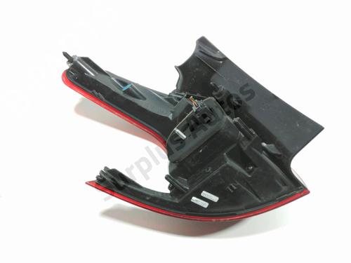 Right taillight PEUGEOT 2008 I (CU_) 1.2 THP 110 / PureTech 110 | BP28311354C35