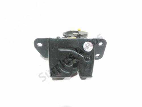 Used Tailgate lock CHEVROLET CAPTIVA (C100, C140) 2.2 D 4WD (184 hp) 31368300