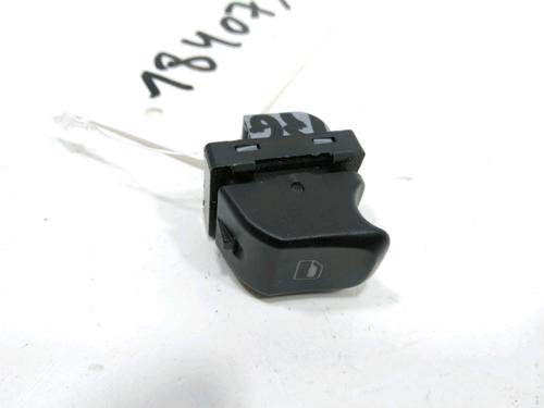 Used Left rear window switch AUDI A4 B8 Avant (8K5) 2.7 TDI (190 hp) 31000475