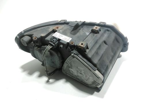 Left headlight CHRYSLER VOYAGER IV (RG, RS) 2.8 CRD | BP28266606C28 