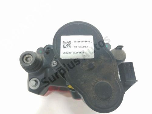 Right rear brake caliper TESLA MODEL Y (5YJY) EV Performance All-wheel Drive | BP37766079M106 - Image 3