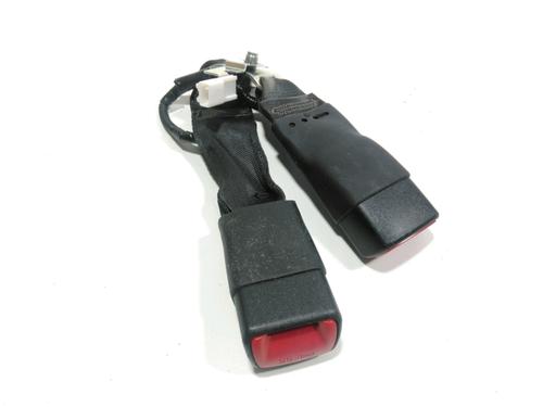 Used Seat buckle TOYOTA YARIS (_P13_) 1.4 D (NLP130_, NLP130) (90 hp) 28234514