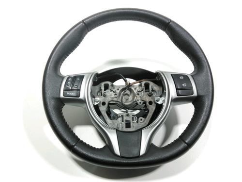 Used Steering wheel TOYOTA YARIS (_P13_) 1.0 (KSP130_, KSP130) (69 hp) 28225314