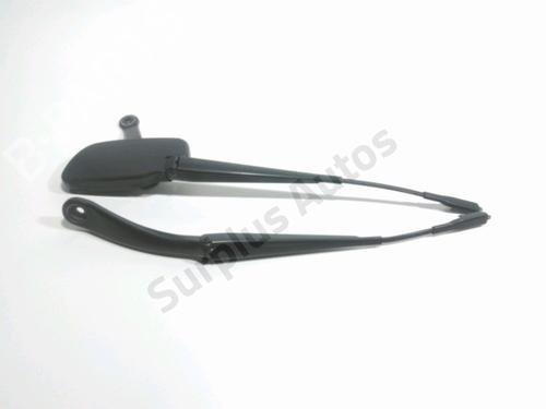 Used Front windshield wiper arm MERCEDES-BENZ CLA Coupe (C117) CLA 200 (117.343) (156 hp) 28272202