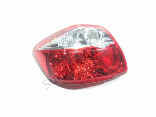Rückleuchte Links für TOYOTA AURIS (_E15_) 1.4 D-4D (NDE150_, NDE150R) (90 hp) 31822708